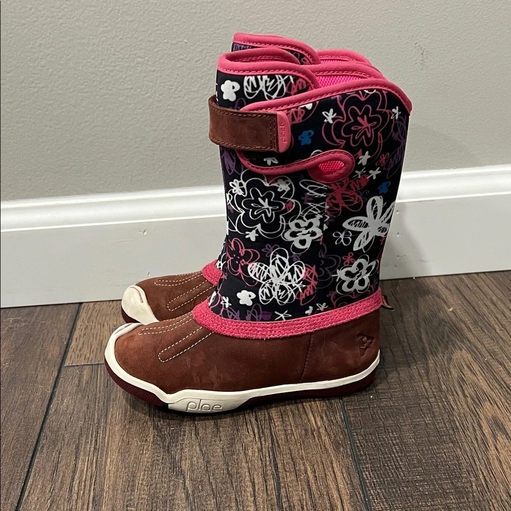 Plae Thandi floral scribble suede waterproof winter boots girls size 9.5